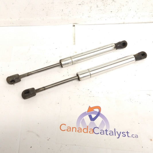 MK4 Jetta Trunk STRUT