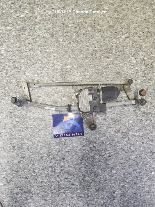 B6 PASSAT FRONT WIPER MOTOR ASSEMBLY 3C1955601