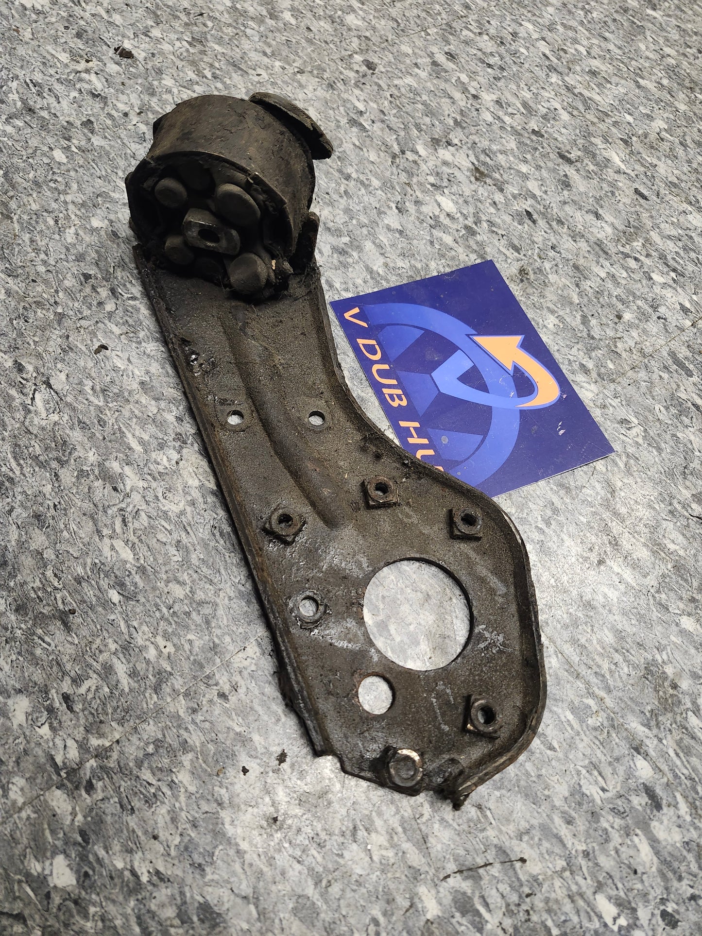 1.6 engine mount