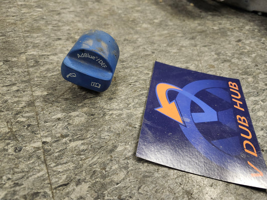 2015 golf ad blue cap