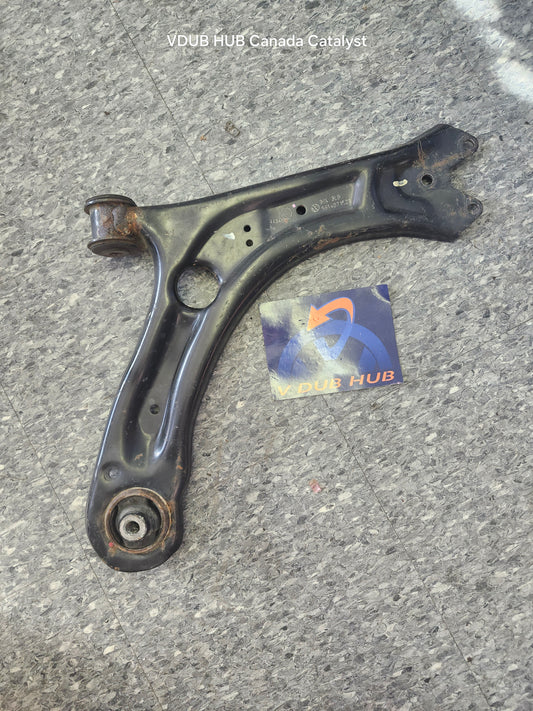 B7 Passenger Lower Control Arm 561407152A