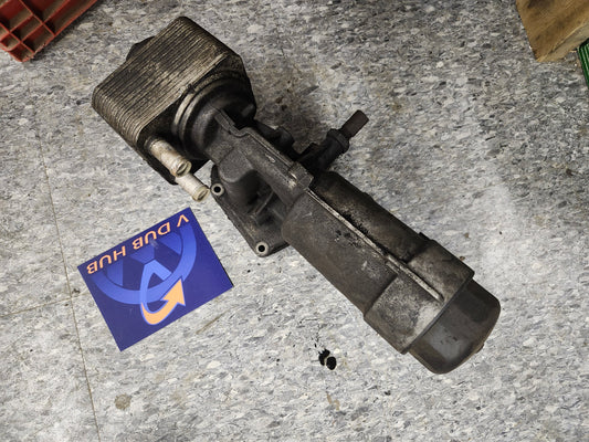 Bhw oil filter housing and cooler