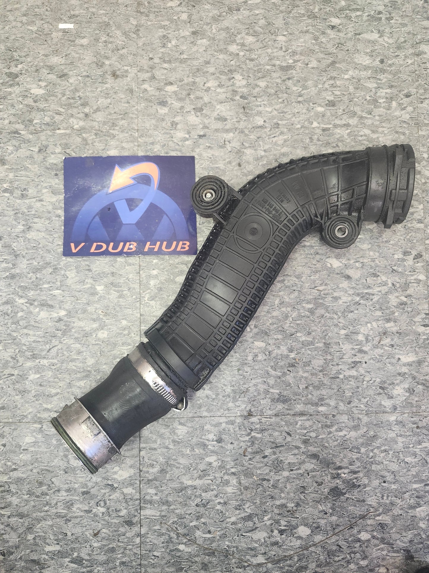 B6 B7 MK6 Intercooler PIPE 1K0145840R