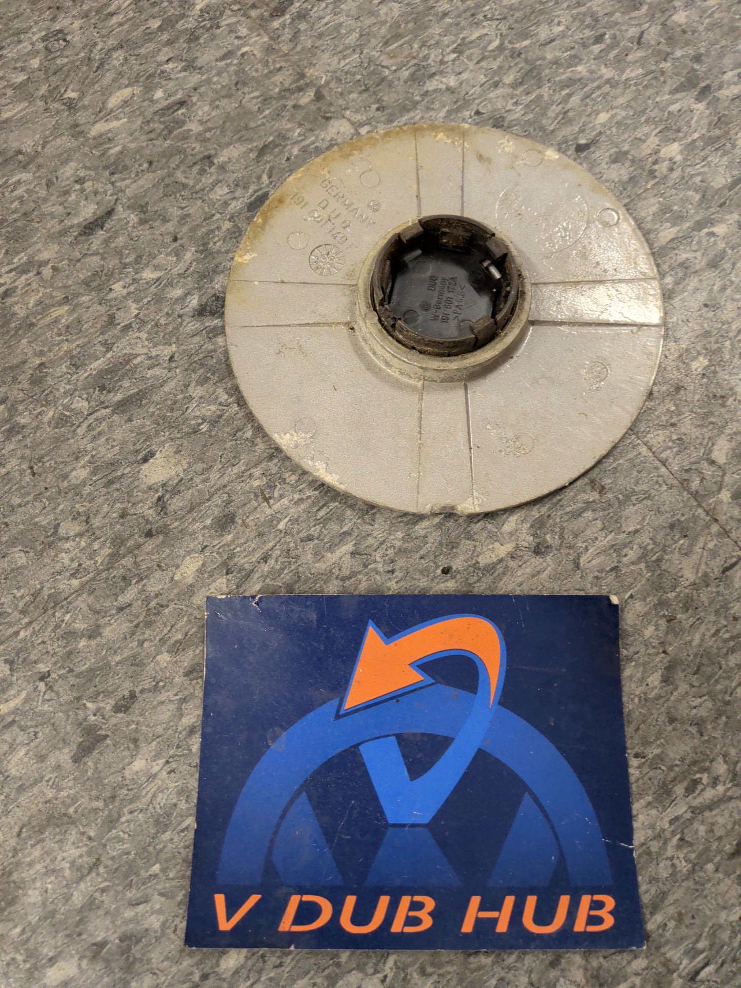 Mk2 center cap 191601149F