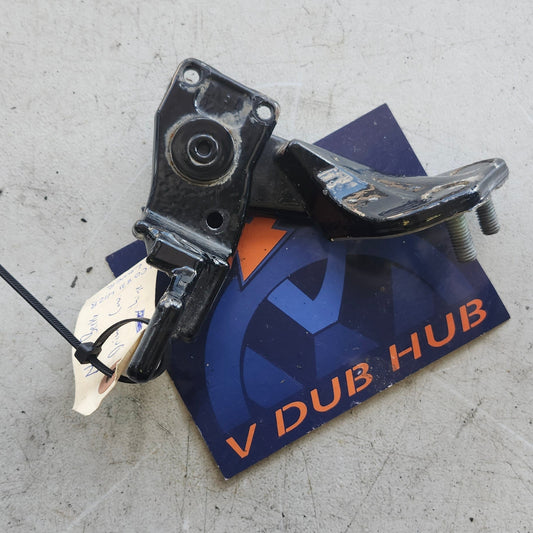 New Beetle Lower Driver Door Hinge 1C0831412B