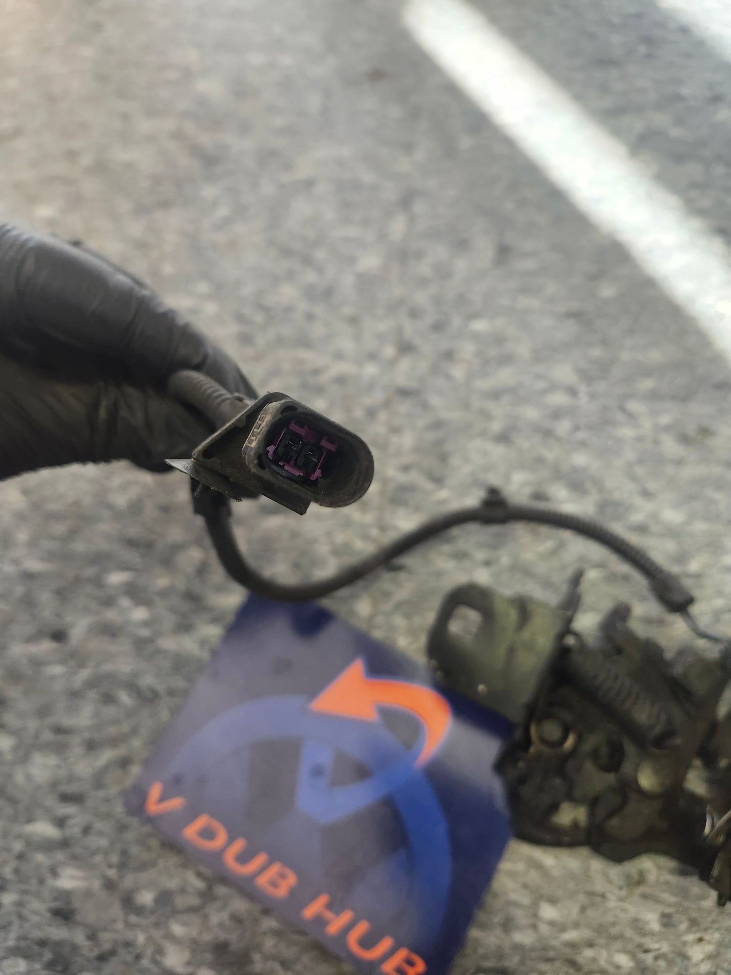 New Beetle Hood LATCH 1C0823509D/509E