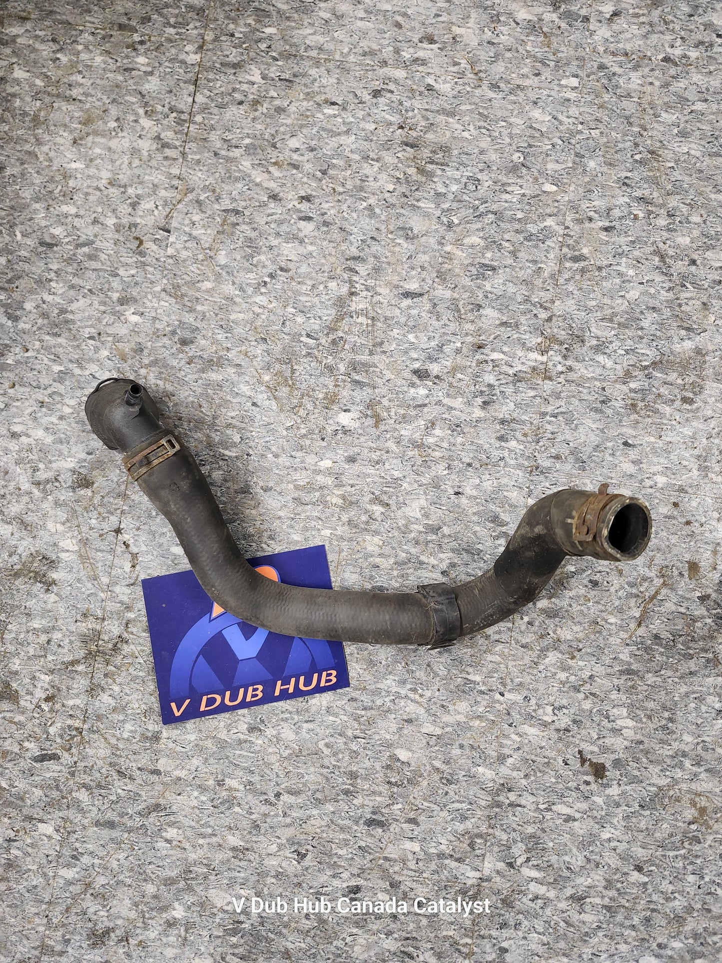 Coolant pipe + OEM GTI upper coupling / connector piece 300 122 291