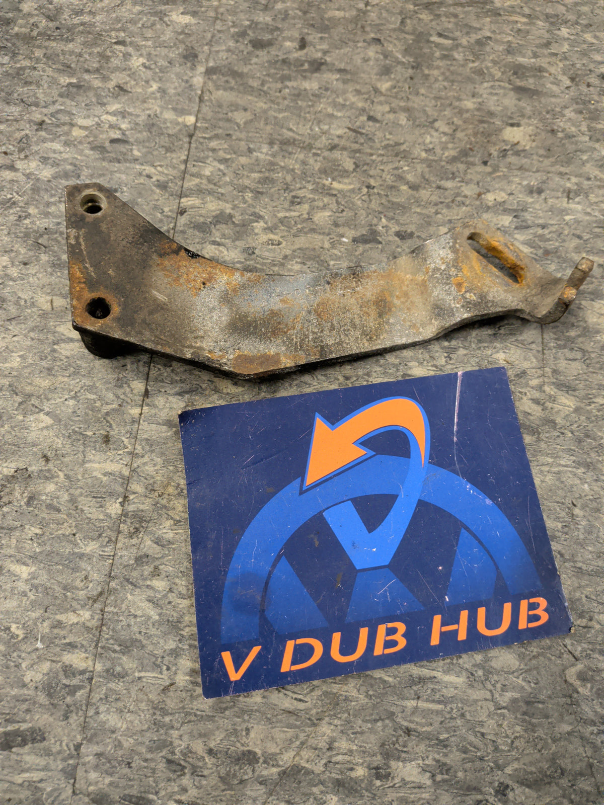 MK2 Power Steering Support BRACKET 027145544