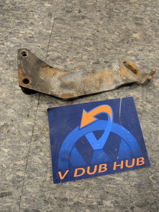 MK2 Power Steering Support BRACKET 027145544