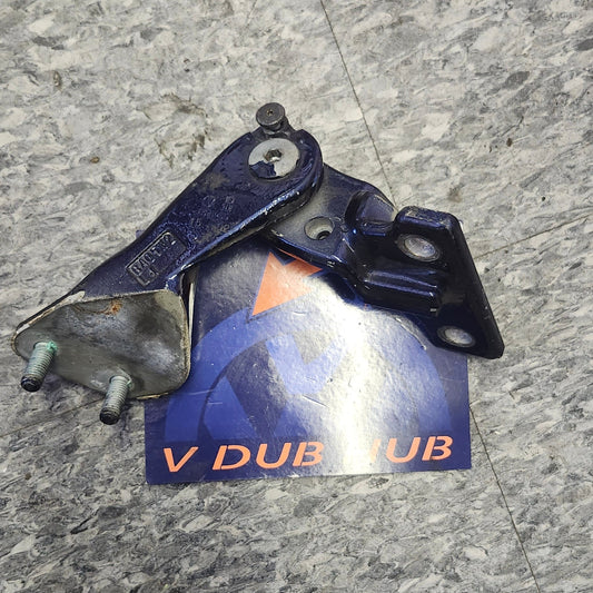 New Beetle Driver Door Hinge 1C0831401G