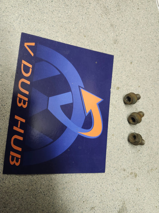 Mk4 power steering pump pulley bolts