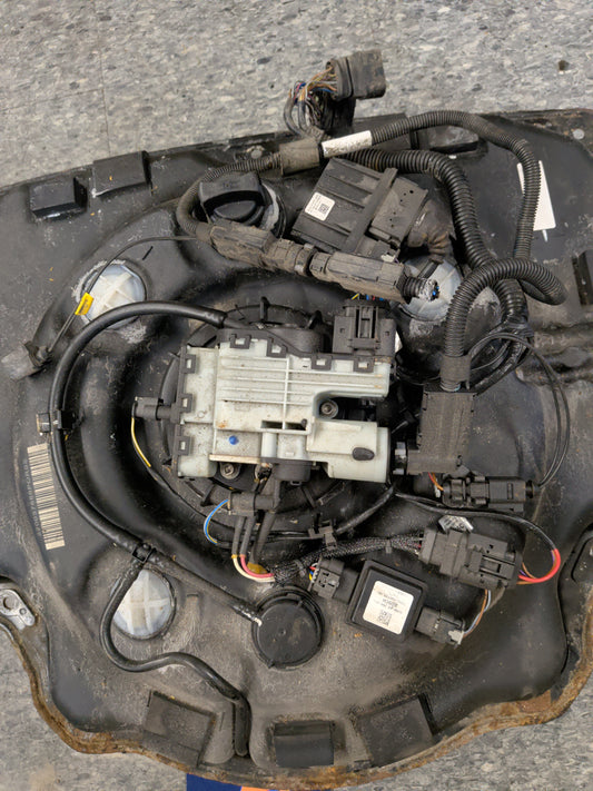 Touareg TDI DEF tank