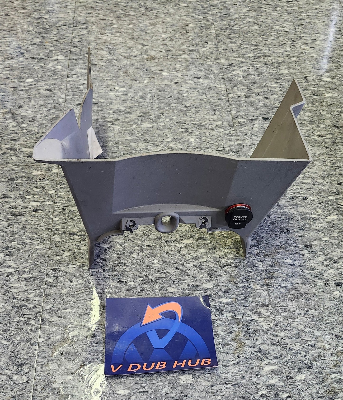 06-10 New Beetle 12V POWER OUTLET 1J0919309 and TRIM 1C1857206A