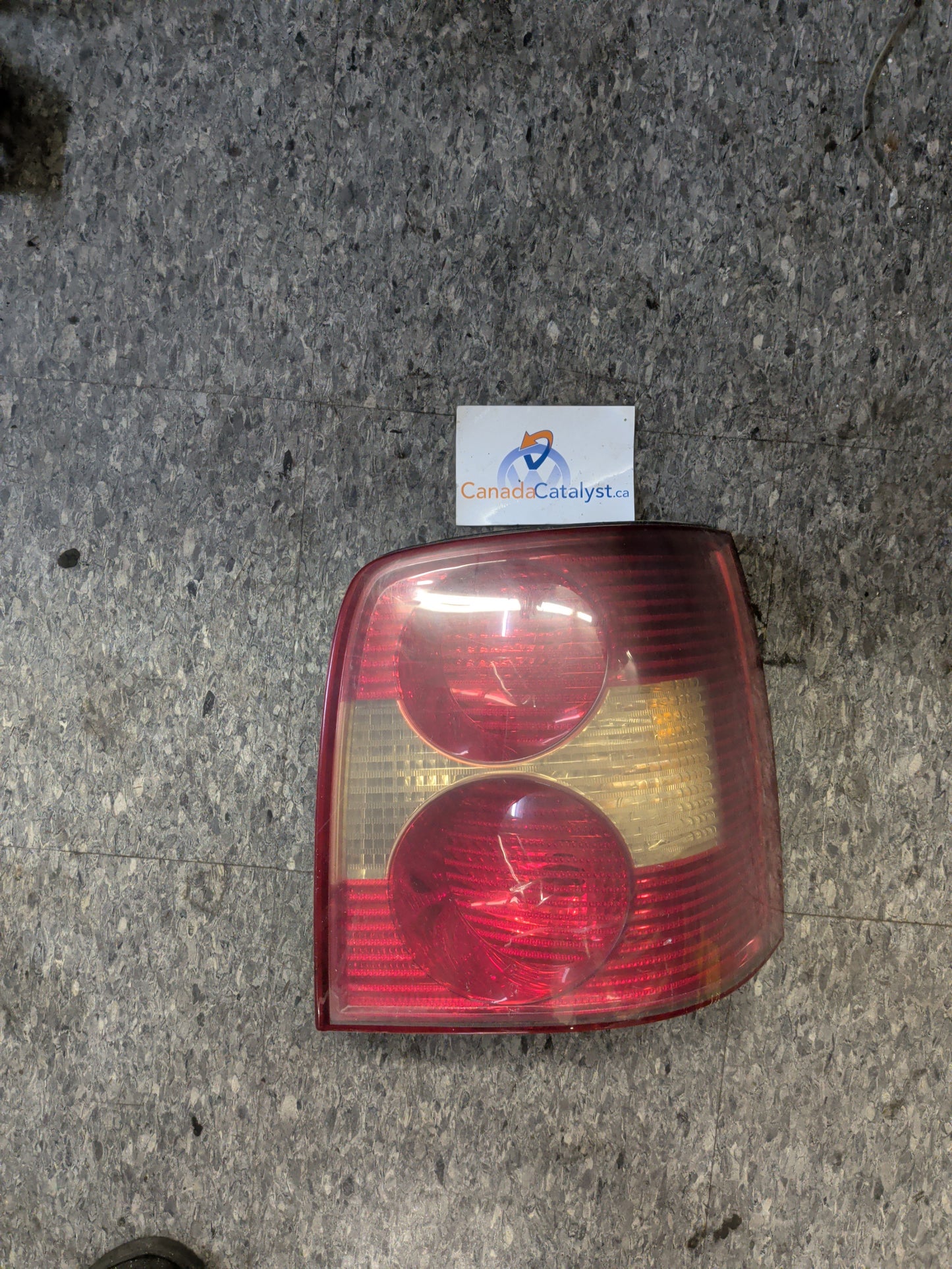 B5.5 Wagon Passenger TAIL LIGHT