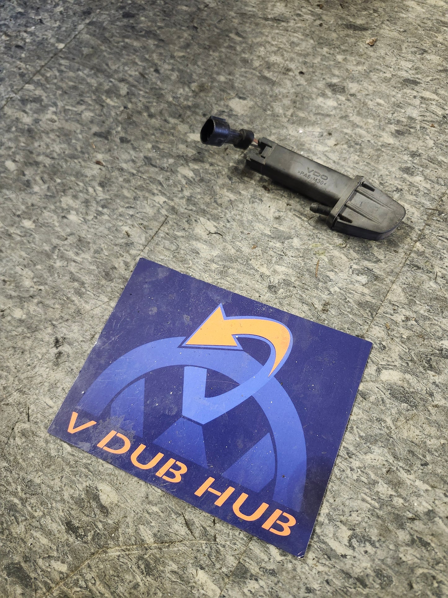 T4 eurovan washer nozzle 109 942 001