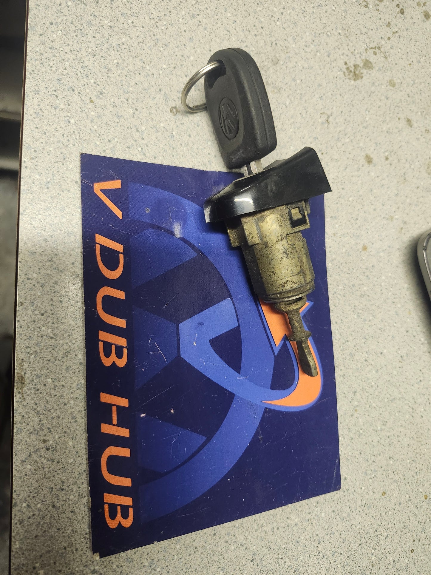 New Beetle Door Lock CYLINDER w/ KEY