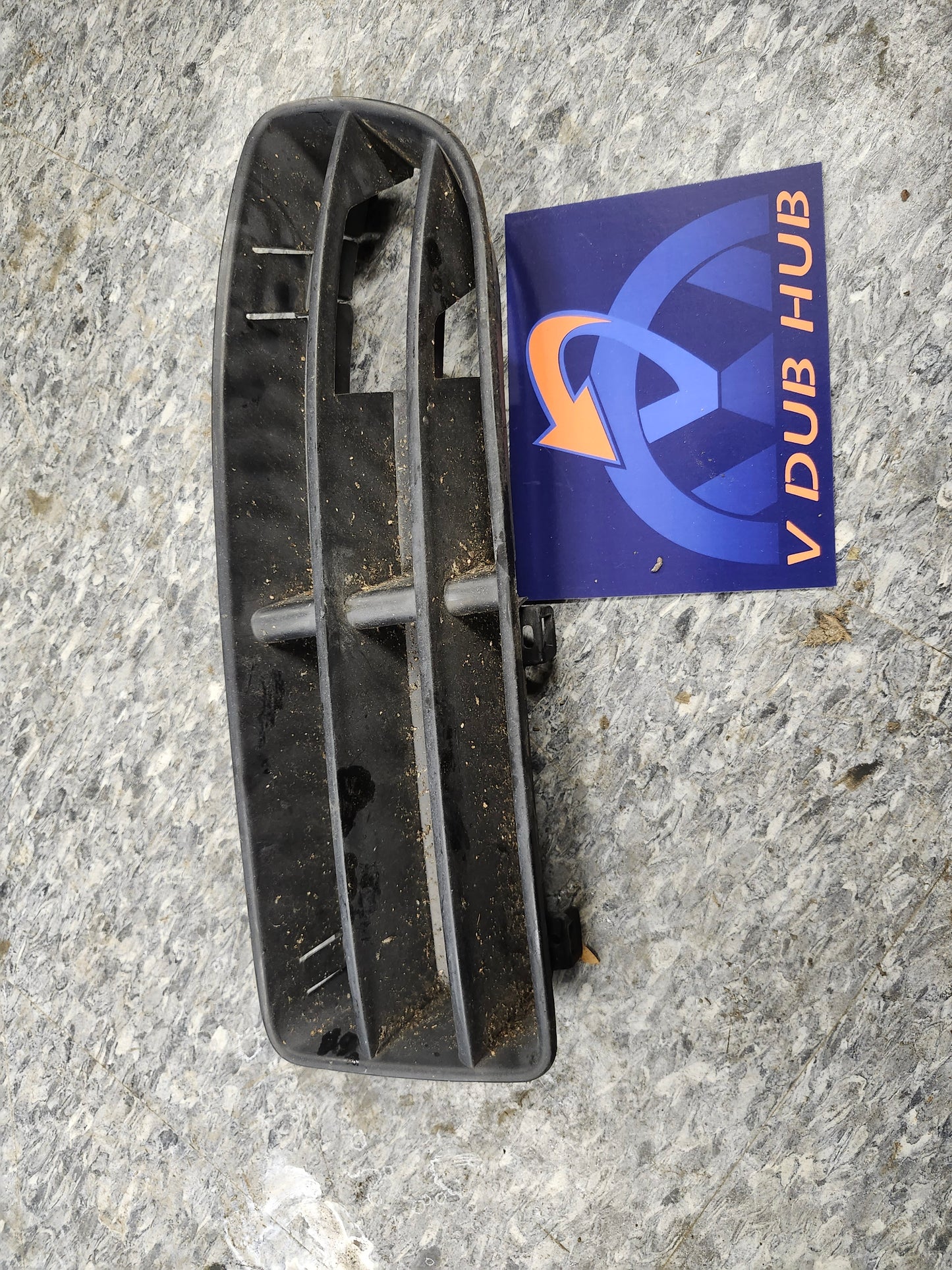 Mk4 Jetta Driver Lower Bumper GRILLE