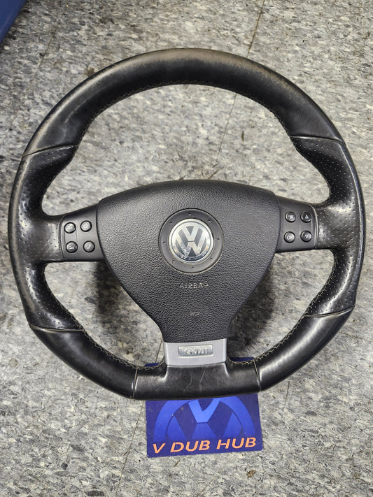MK5 GTI 3 SPOKE STEERING WHEEL