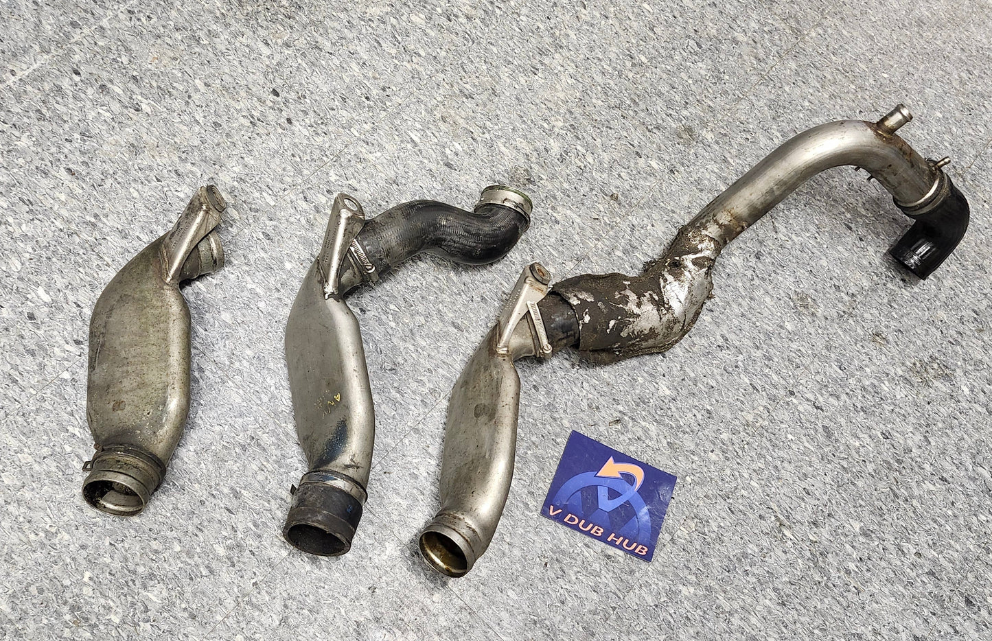 NEW BEETLE PANCAKE PIPE 1C0145762E‏