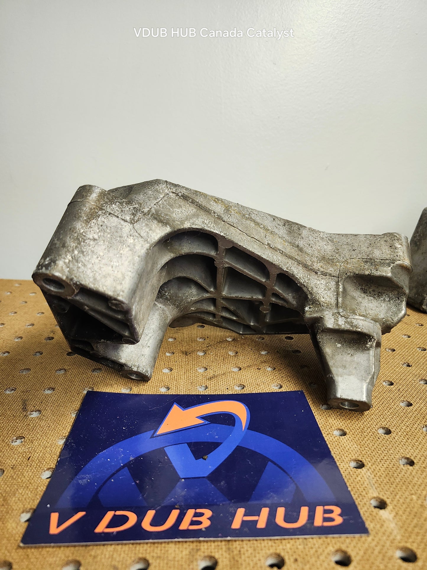 MK4 Engine Mount 038199207H