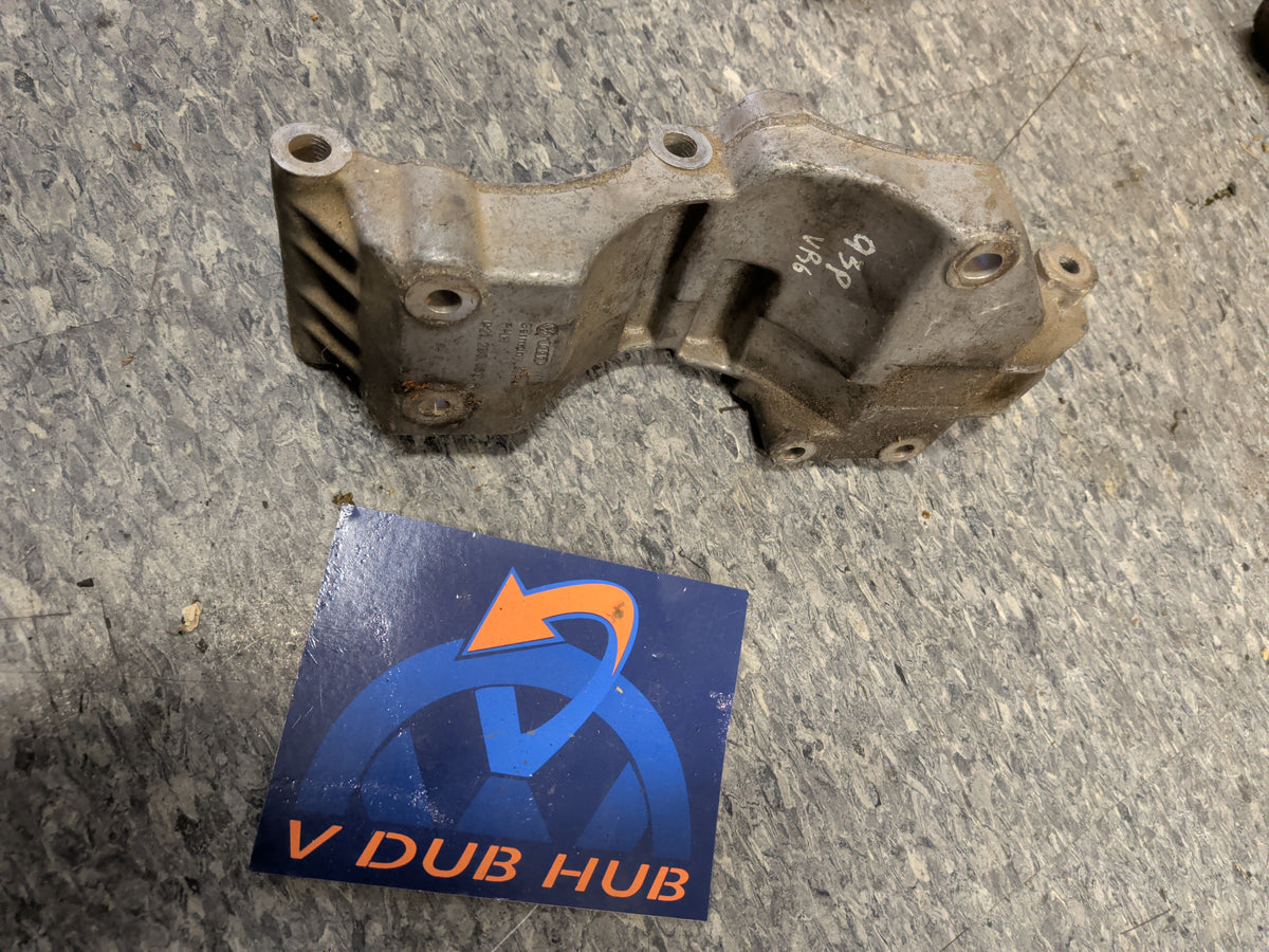 Mk3 b4 vr6 accessory bracket 021260189A