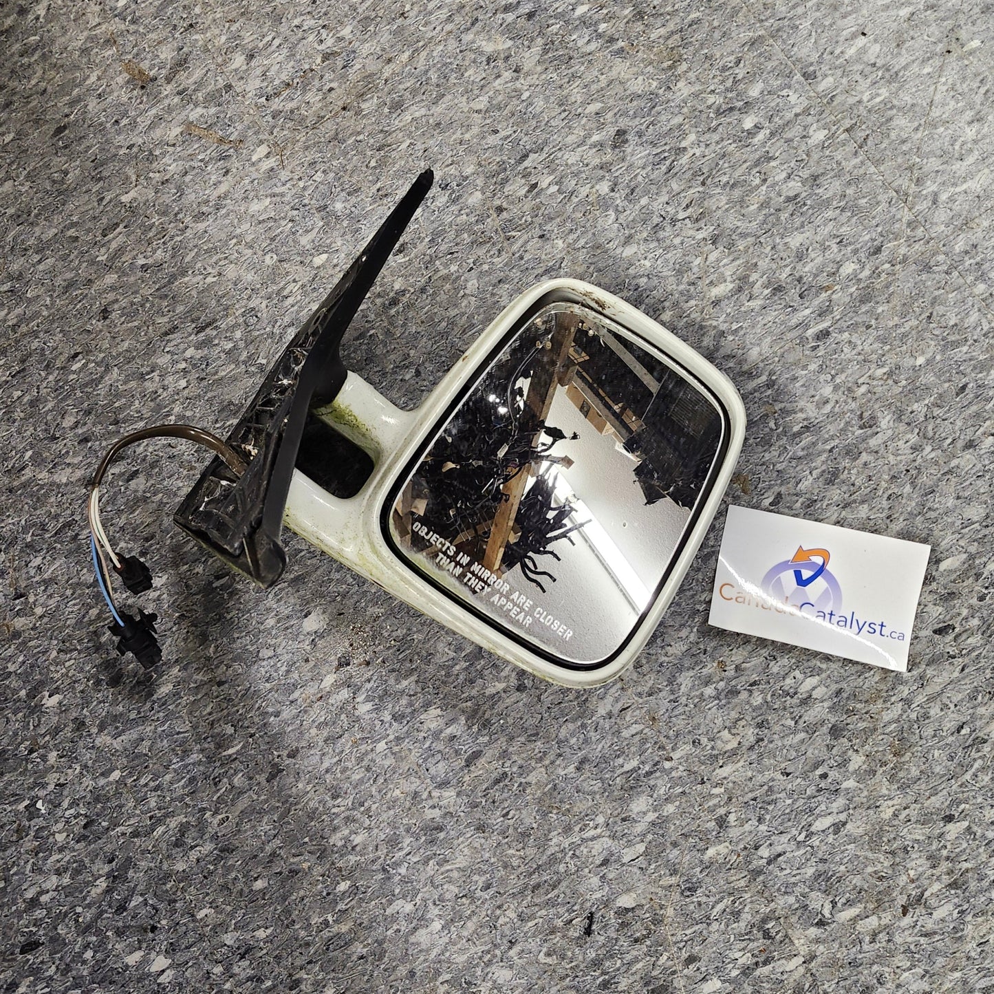 T4 passenger mirror