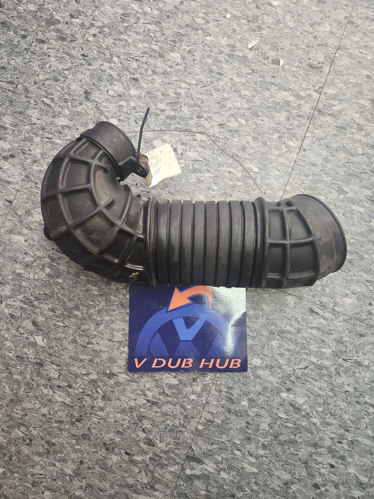 B5.5 Air Intake Hose 8D0129615M