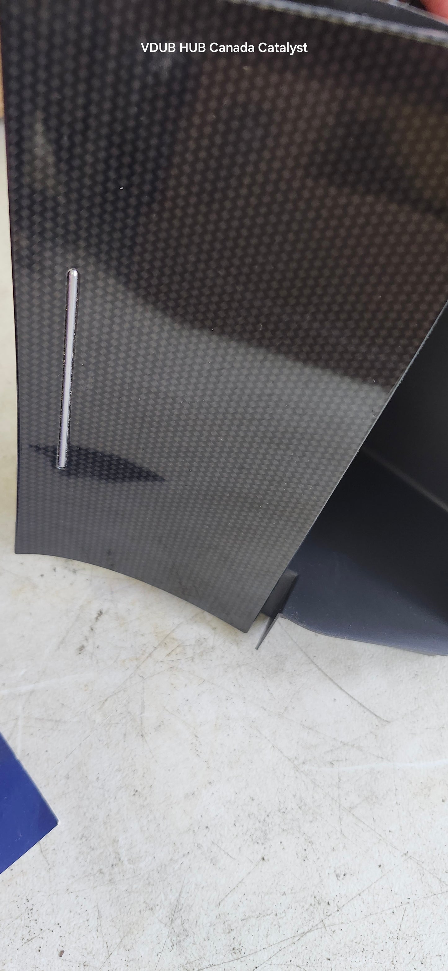 B7 charge station and storage