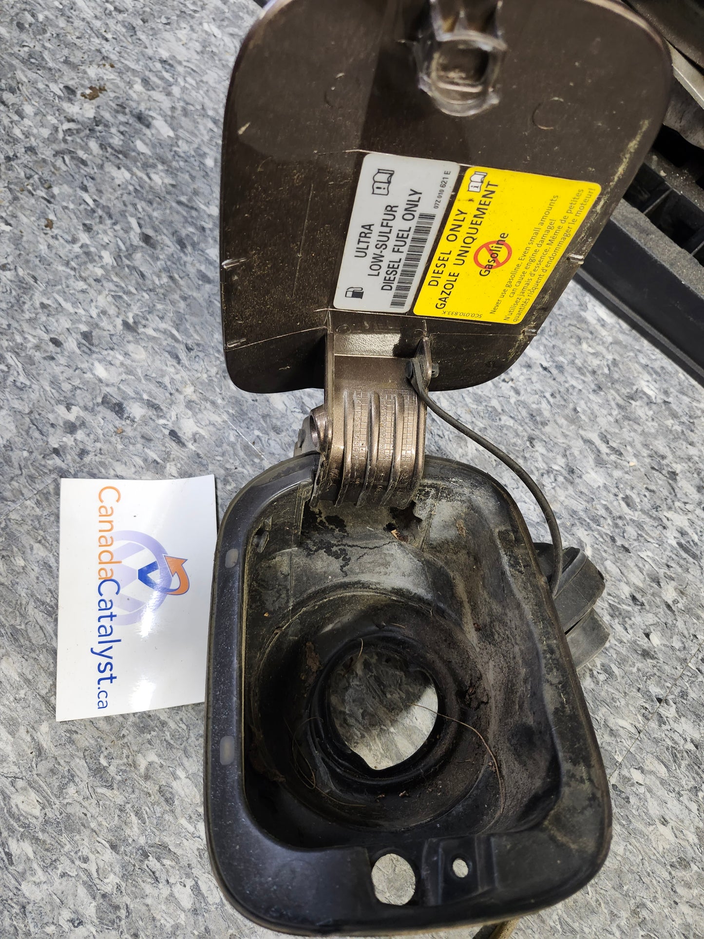 Mk6 jetta fuel door tdi
