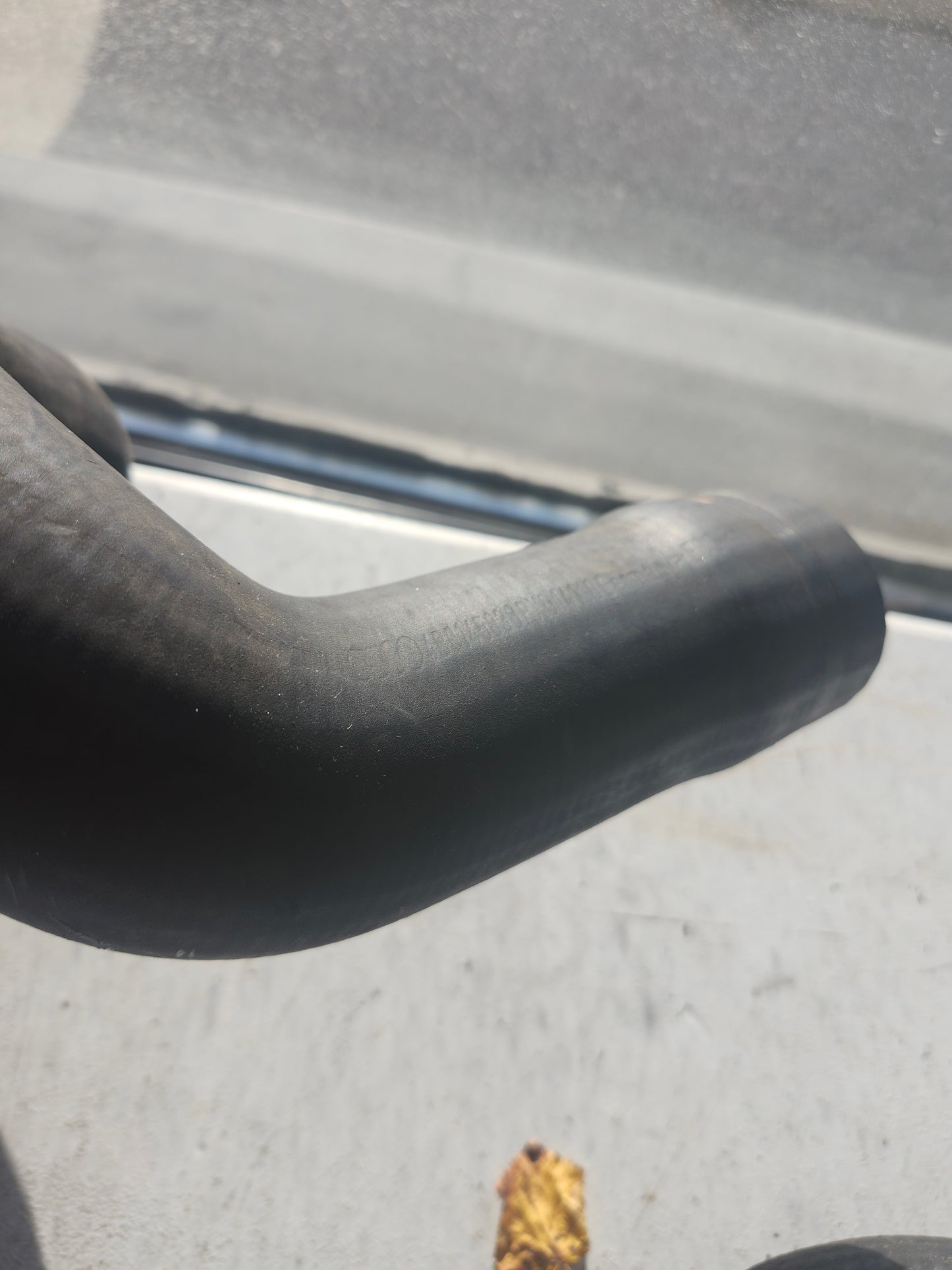 B5.5 1.8T Intercooler Turbo HOSE 4B0145838P