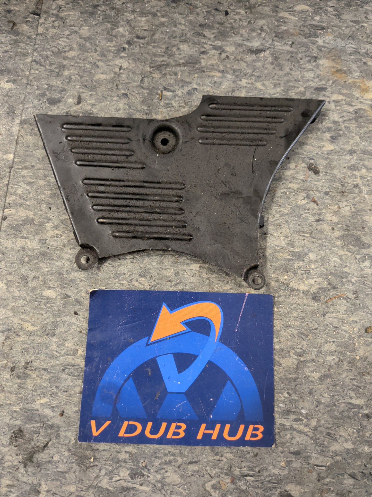 ALH lower timing belt cover, outer
