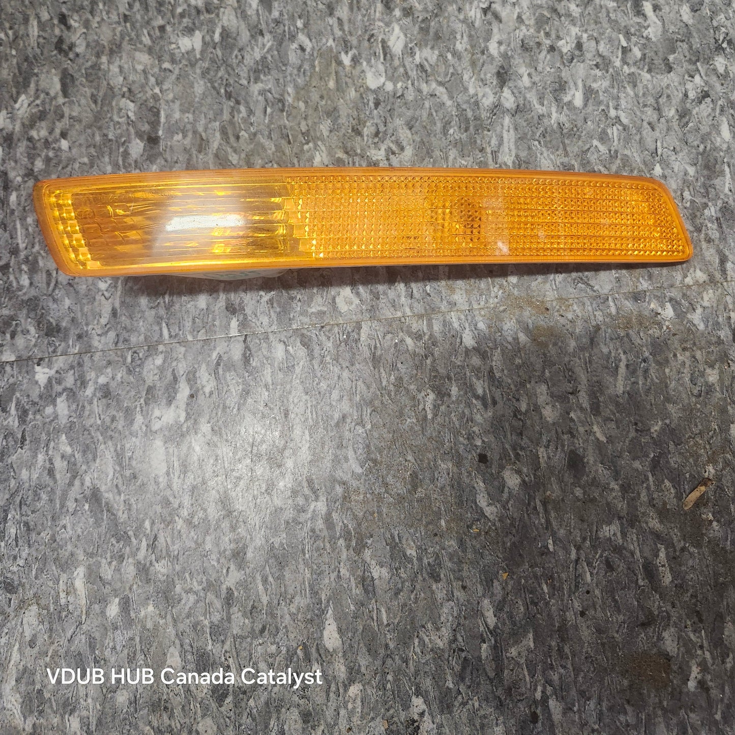 New Beetle Front Passenger Marker Light LENS 1C0953042
