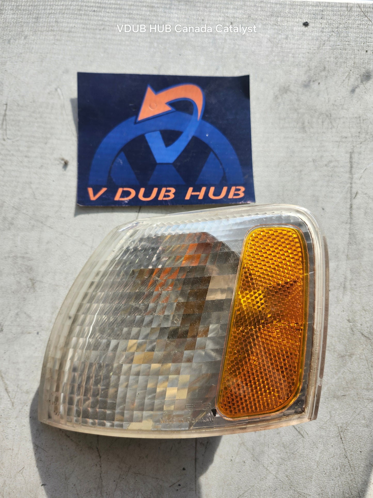 B5 Front driver Marker LIGHT 3B0953049D
