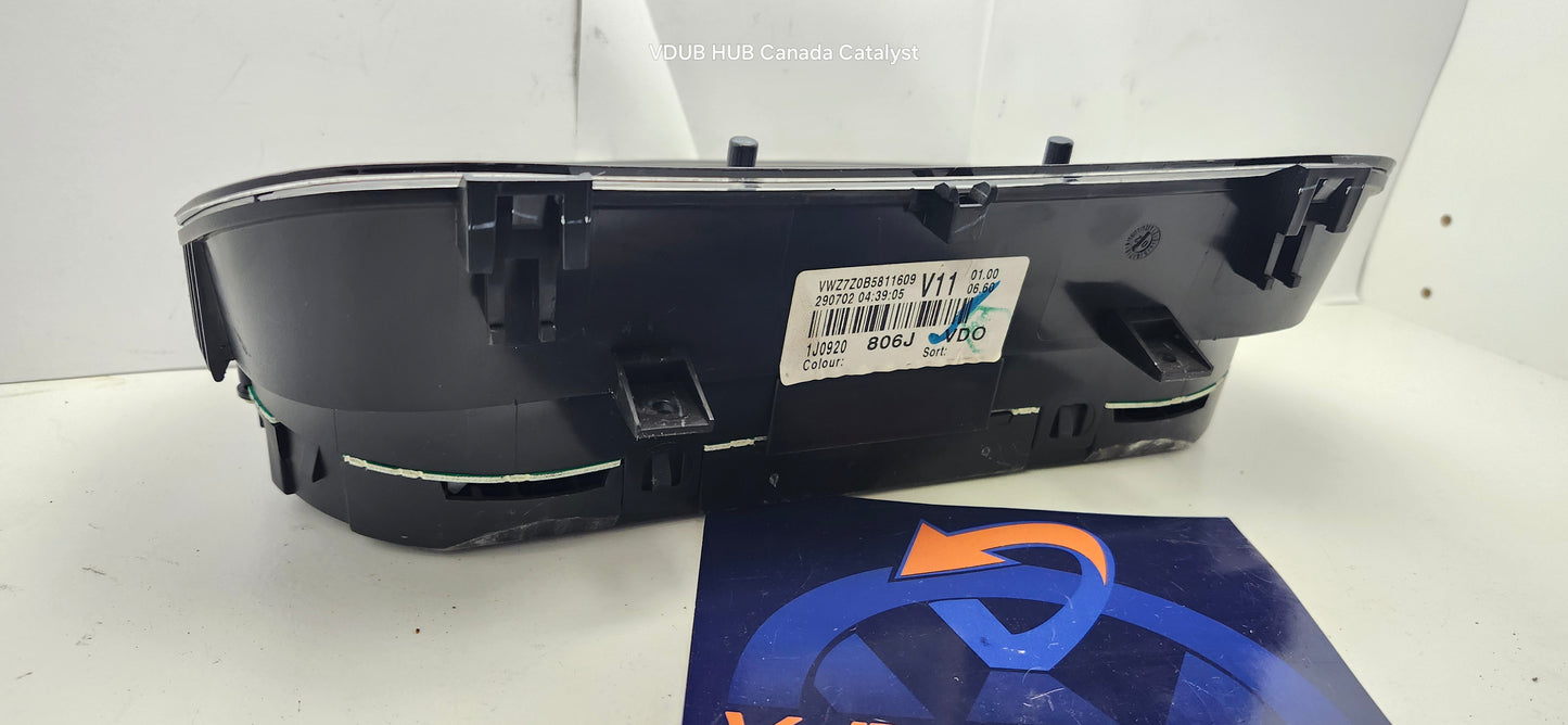 Instrument Cluster 1J0920806J