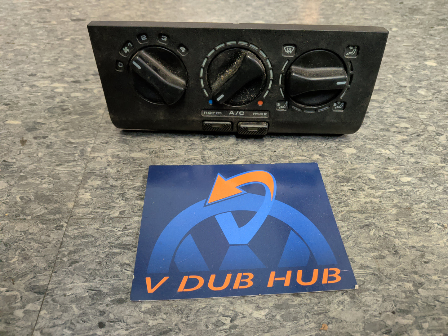 B4 HVAC Heater Climate Control DIALS 3A0819045C