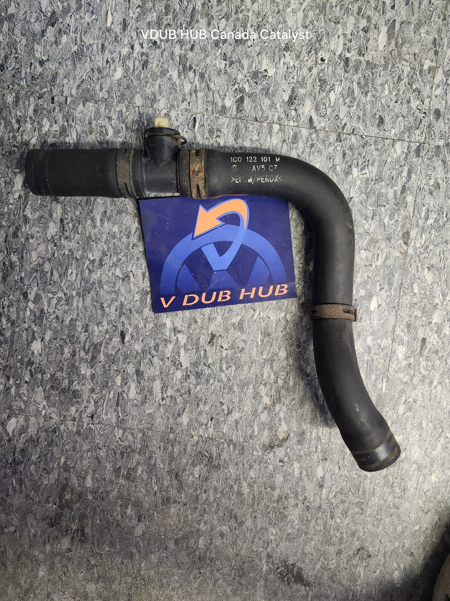 New Beetle Upper Radiator HOSE 1C0122101M + CONNECTION 1C0121619A