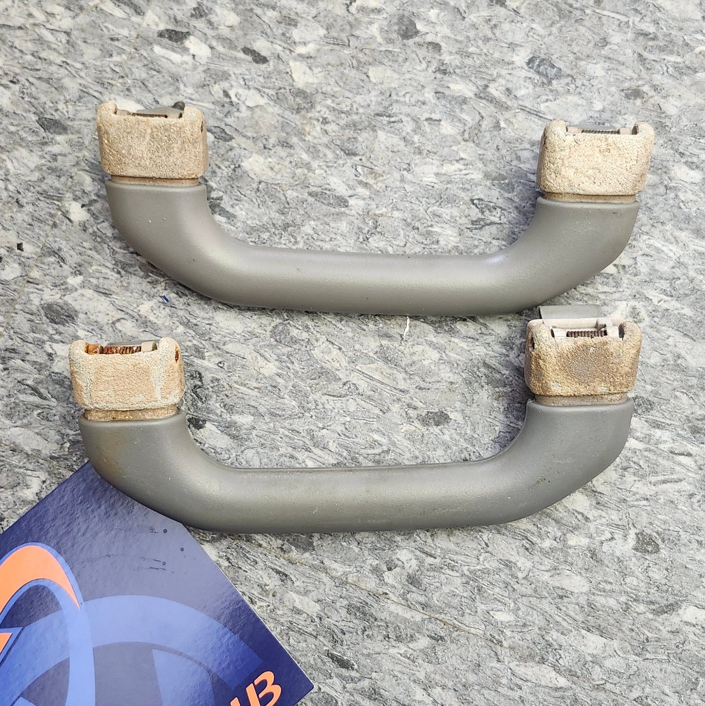 T4 Interior Grab Handle Set 705857607 - grey
