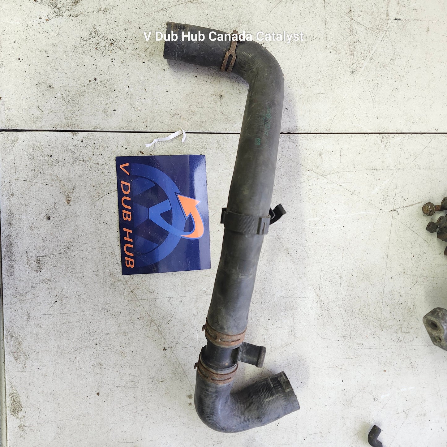 T4 Coolant HOSE 7D0122101A