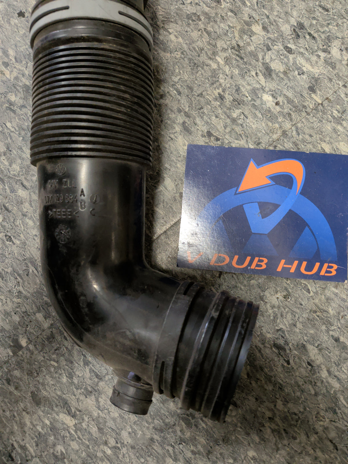 Mk6 Jetta Air Intake TUBE 07K129684C