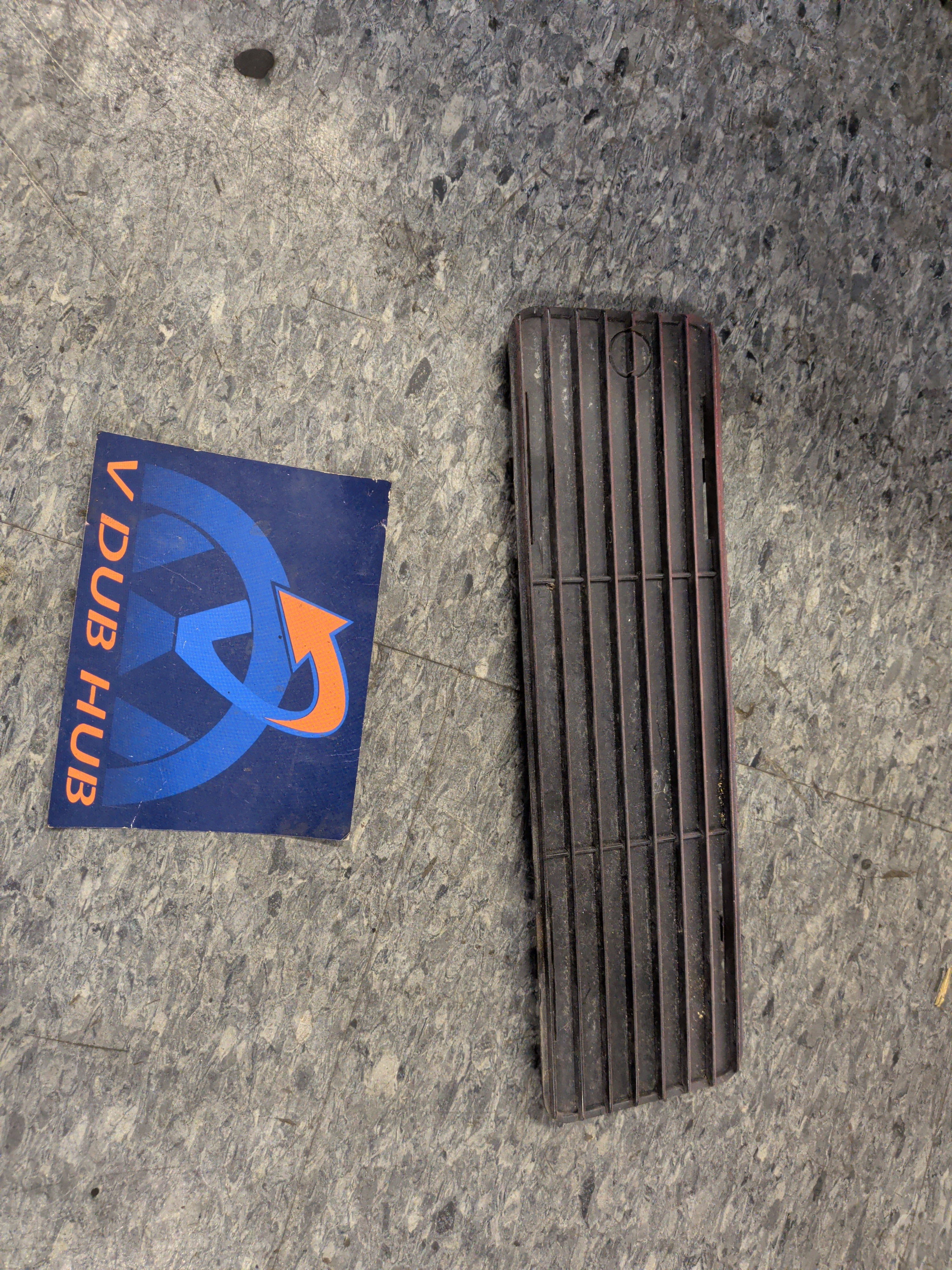 MK1 Rabbit/Cabriolet Front Lower GRILLE 171863662 – V DUB HUB