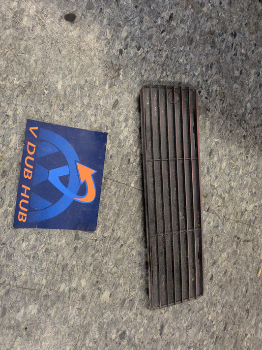 MK1 Rabbit/Cabriolet Front Lower GRILLE 171863662