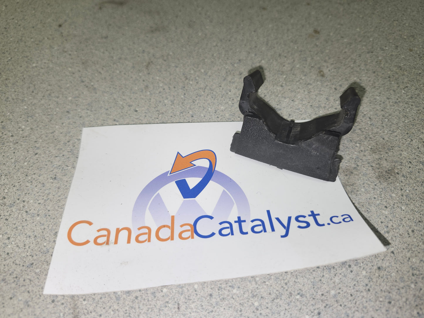 Mk6 grille heater cable holder