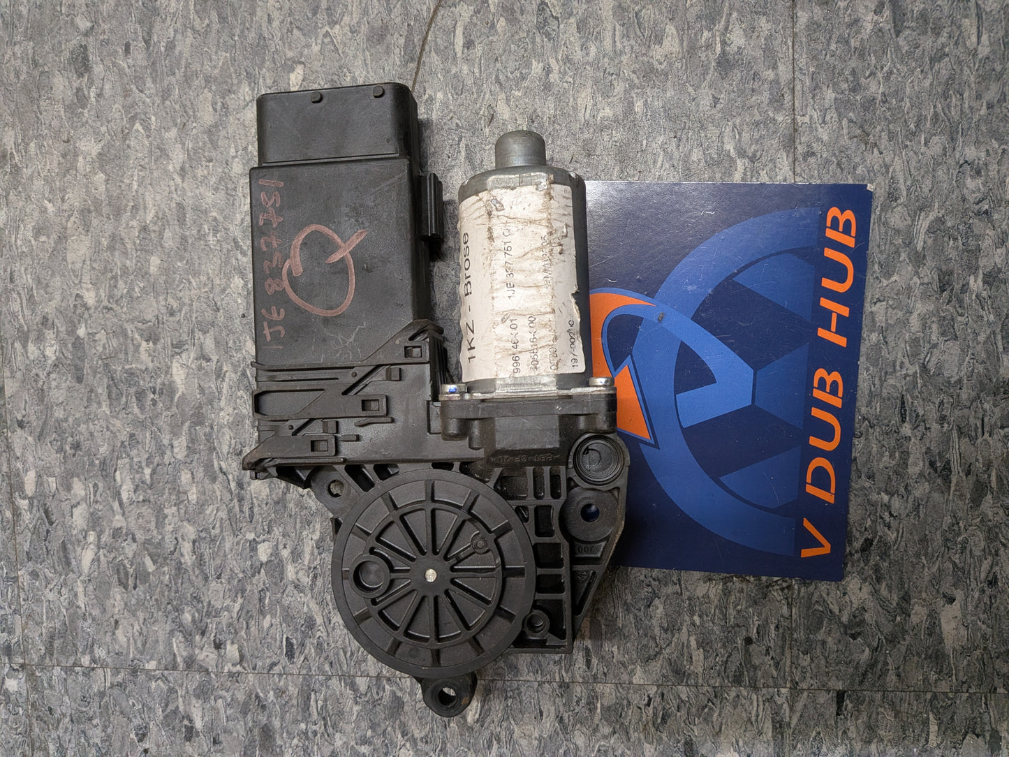 OEM Front Driver Window Motor | 1JE837751Q | VW City Golf City Jetta MK4