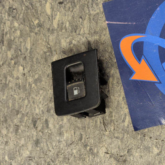 MK4 City Jetta Fuel Door Release Button & Holder – OEM 1J0862292C / 1J0959833A