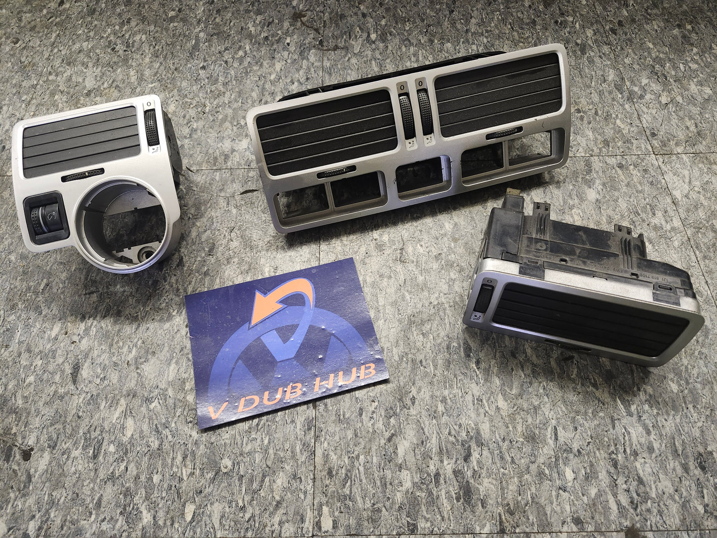 MK4 Jetta Dash Air Vent SET in CHROME