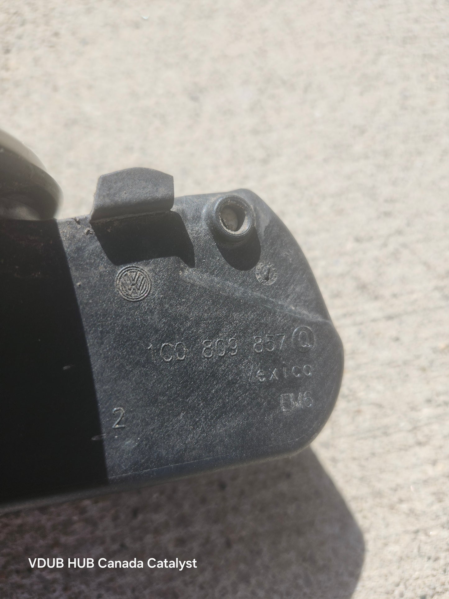 New Beetle Convertible Fuel Filler Door