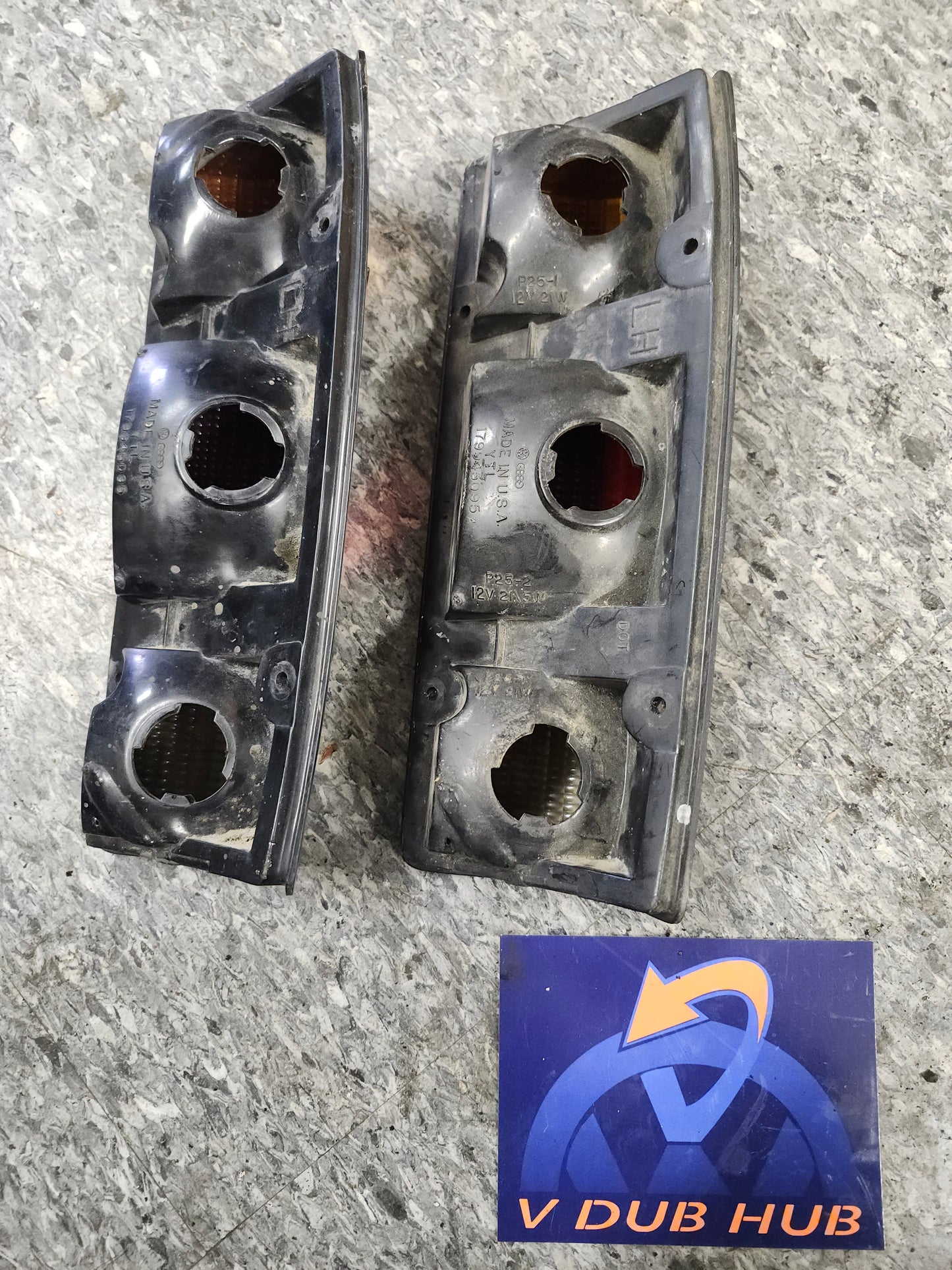 Rabbit Truck TAIL LIGHT left