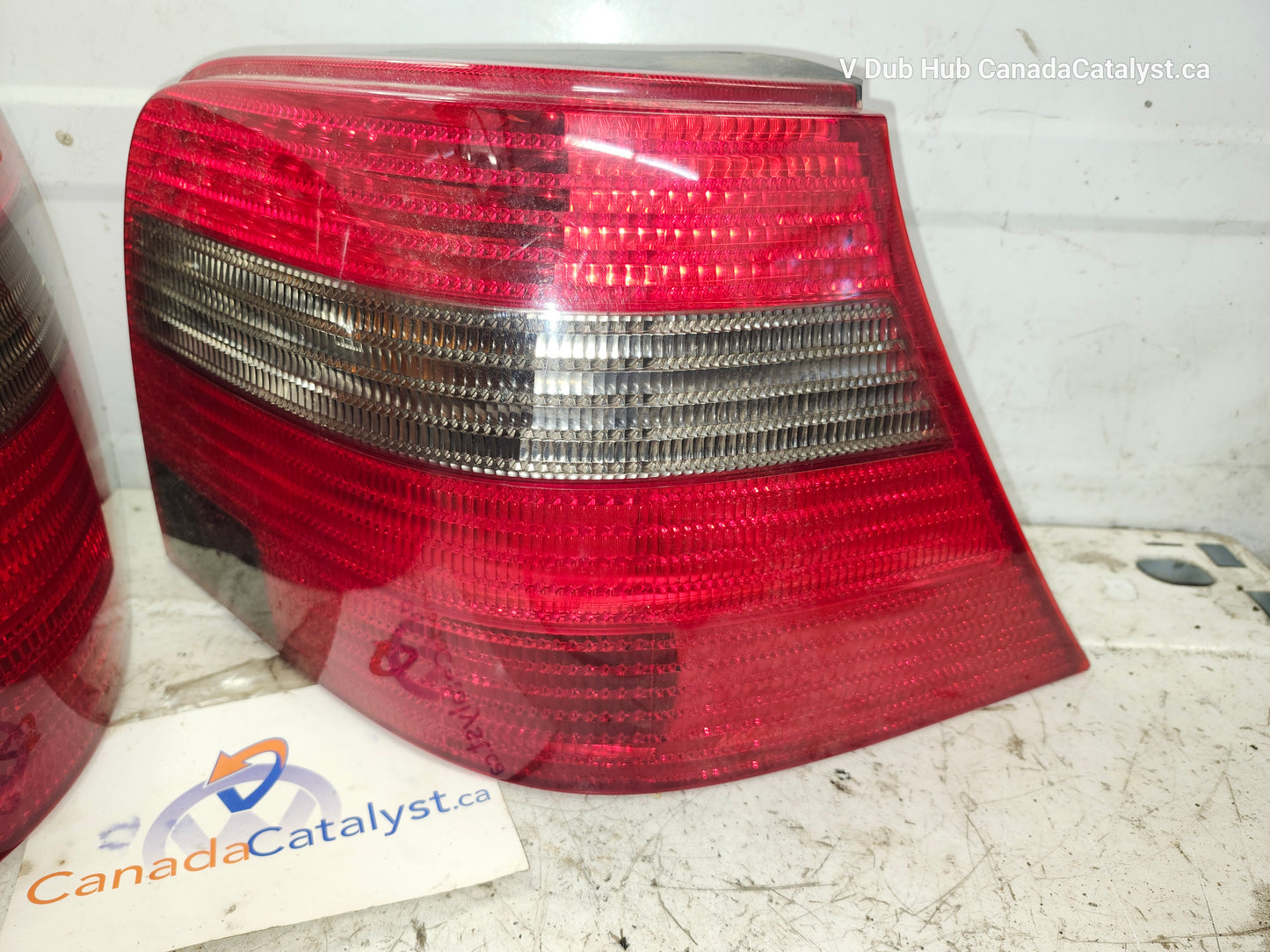 Mk4 gti tail light set