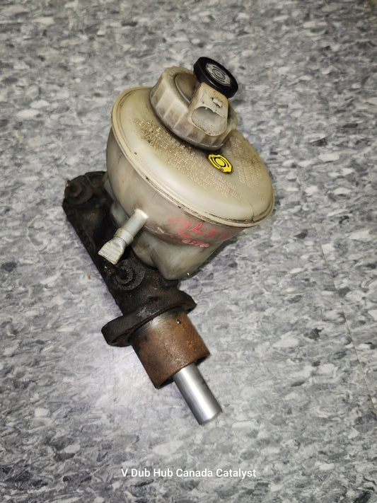 MK3 Golf Brake Master Cylinder 1H1611307A