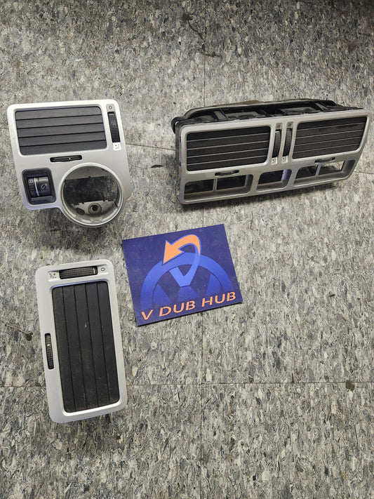 MK4 Jetta Dash Air Vent SET in CHROME